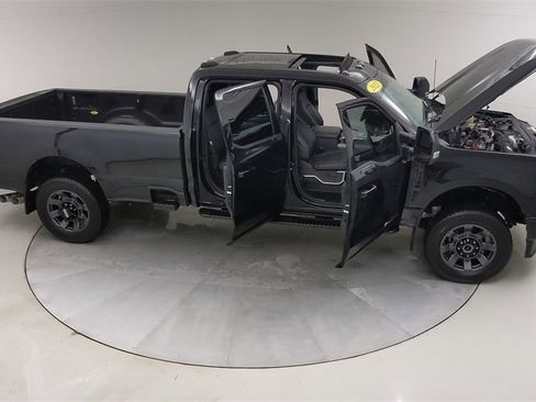 Certified 2023 Ford F250 Lariat w/ Lariat Ultimate Package image 50