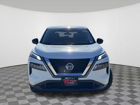 Used 2021 Nissan Rogue S image 18