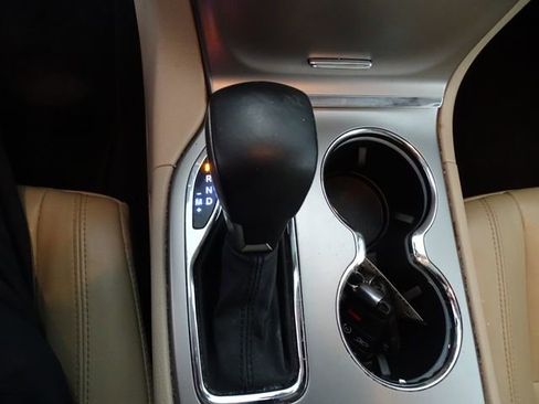 Used 2018 Jeep Grand Cherokee Limited AWD/4WD image 13
