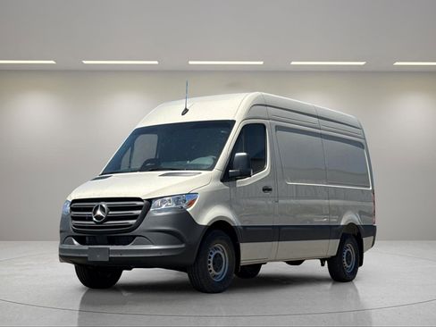 New 2025 Mercedes-Benz Sprinter 2500 image 8