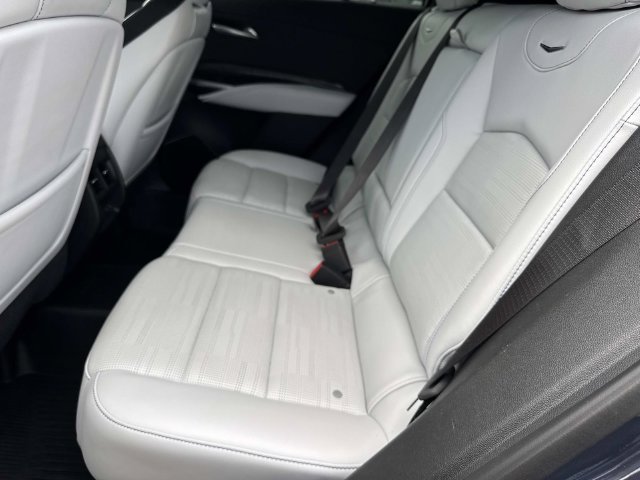Used 2024 Cadillac XT4 Sport FWD image 13