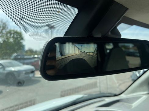 Used 2025 Chevrolet Express 3500 LT w/ LT Preferred Equipment Group image 25