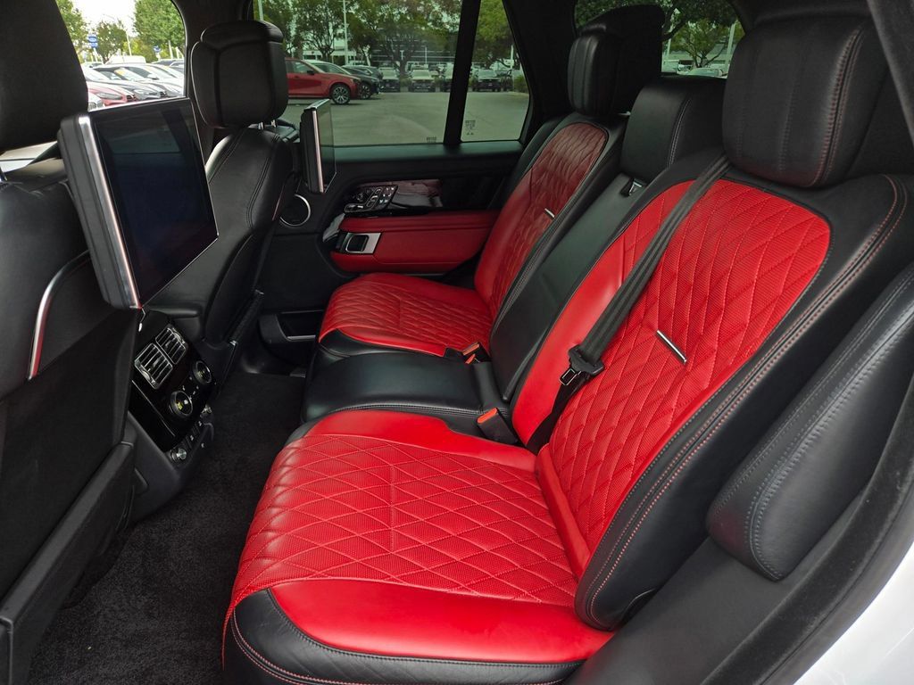 Used 2020 Land Rover Range Rover SV Autobiography Dynamic AWD/4WD image 14