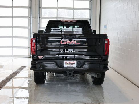 New 2026 GMC Sierra 3500 Denali w/ Denali Reserve Package image 8