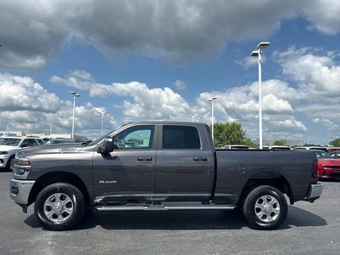 Used 2026 RAM 2500 Big Horn AWD/4WD image 6
