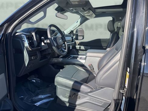 Used 2025 Ford F350 Lariat w/ Lariat Ultimate Package image 9