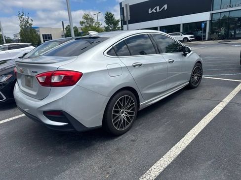 Used 2016 Chevrolet Cruze Premier FWD image 4