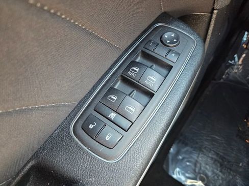 Certified 2023 Dodge Charger GT image 21