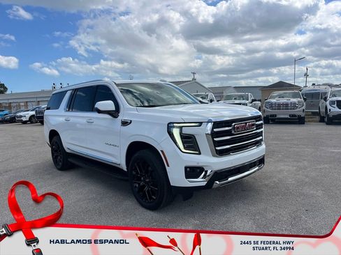 New 2026 GMC Yukon XL Elevation image 2
