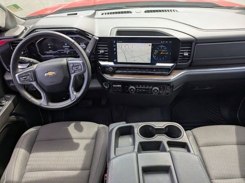 Used 2025 Chevrolet Silverado 1500 LT image 16