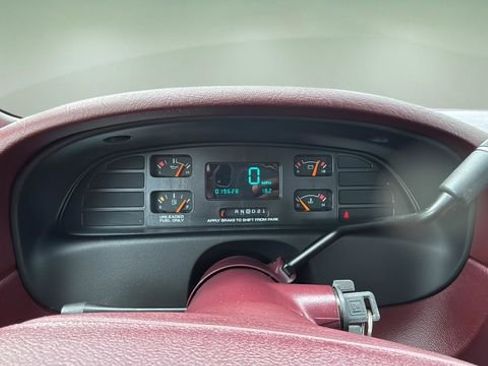 Used 1996 Chevrolet Caprice SS RWD image 15