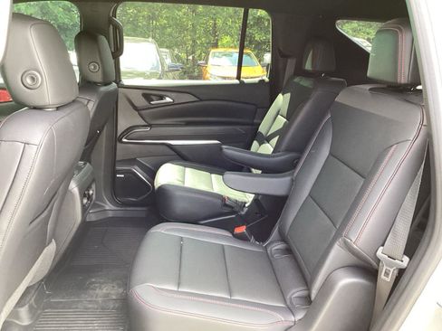Used 2026 Chevrolet Traverse Z71 w/ Enhanced Driving Package AWD/4WD image 5