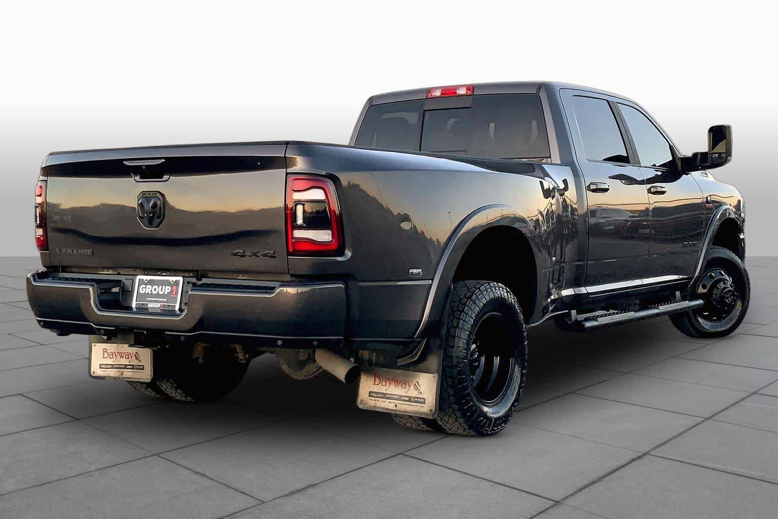 Used 2022 RAM 3500 Laramie w/ Night Edition AWD/4WD image 13