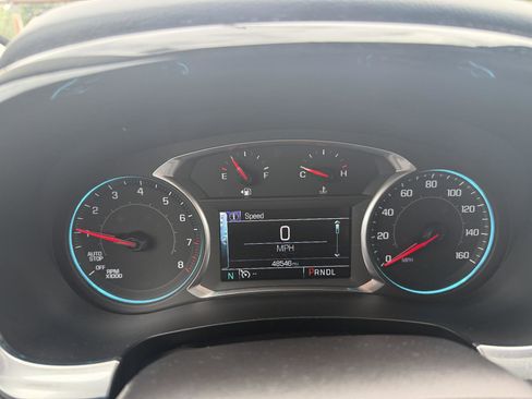 Used 2019 Chevrolet Traverse LT FWD image 10