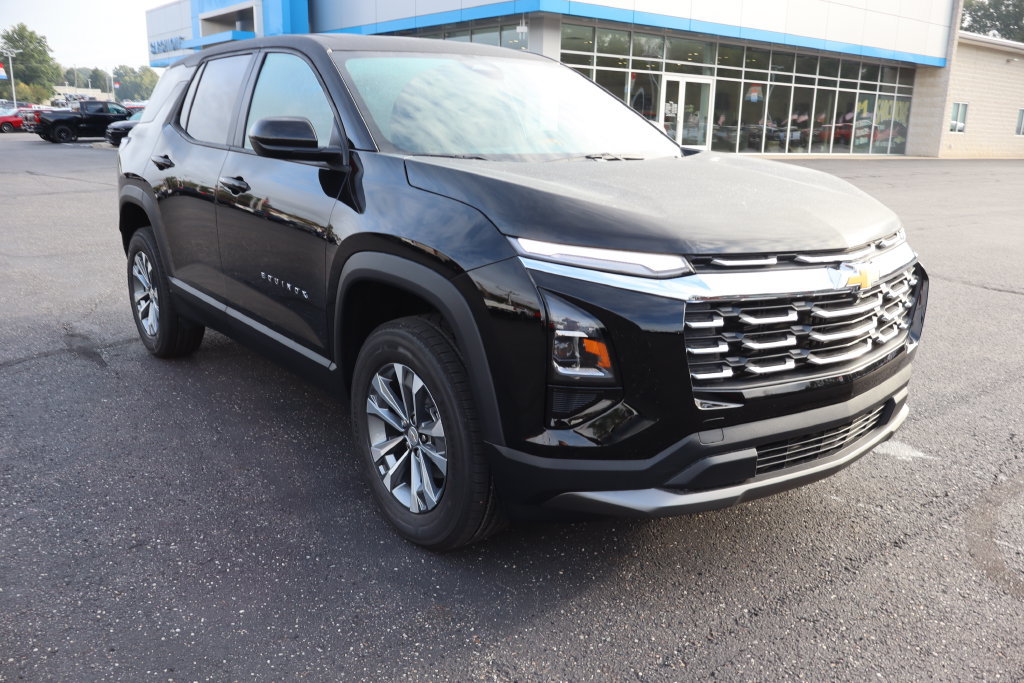 New 2027 Chevrolet Equinox LT FWD image 2