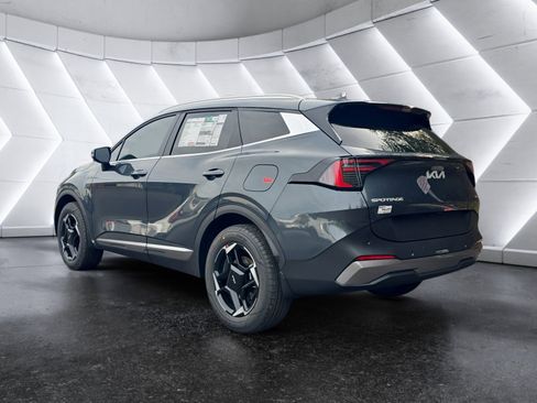 New 2026 Kia Sportage EX AWD/4WD image 3