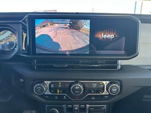 New 2026 Jeep Wrangler Unlimited Sport AWD/4WD image 17