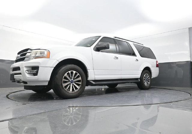 Used 2017 Ford Expedition EL XLT w/ Equipment Group 202A AWD/4WD image 33