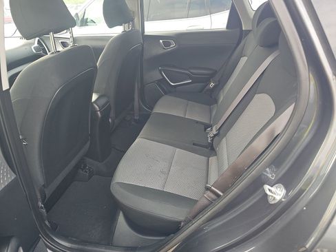 Used 2023 Kia Soul LX w/ Option Group 015 FWD image 13