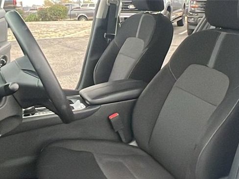 Used 2024 Nissan Sentra SV image 18