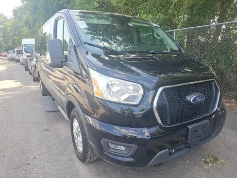 Used 2021 Ford Transit 350 XLT RWD image 5