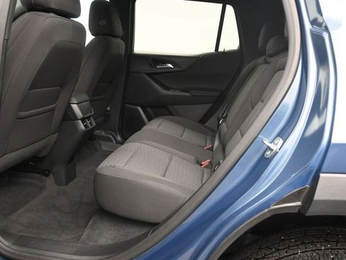 Used 2026 Chevrolet Equinox LT w/ Safety and Technology Package FWD image 14