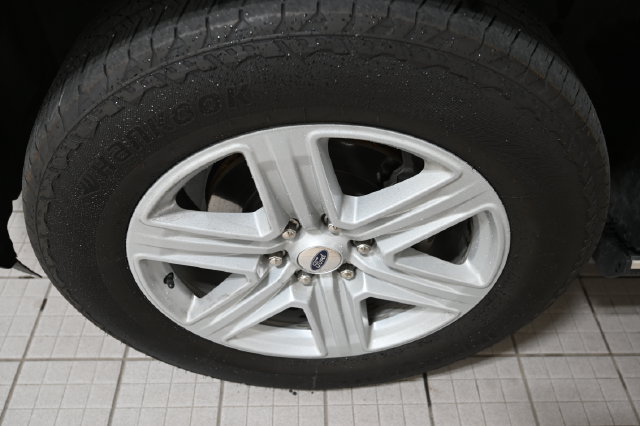 Used 2024 Ford Expedition Max Platinum AWD/4WD image 19