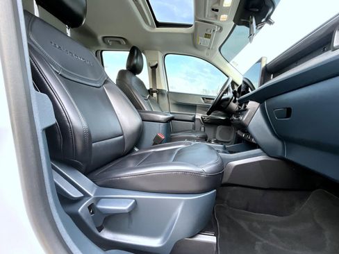 Used 2026 Ford Maverick Lariat w/ Black Appearance Package image 16