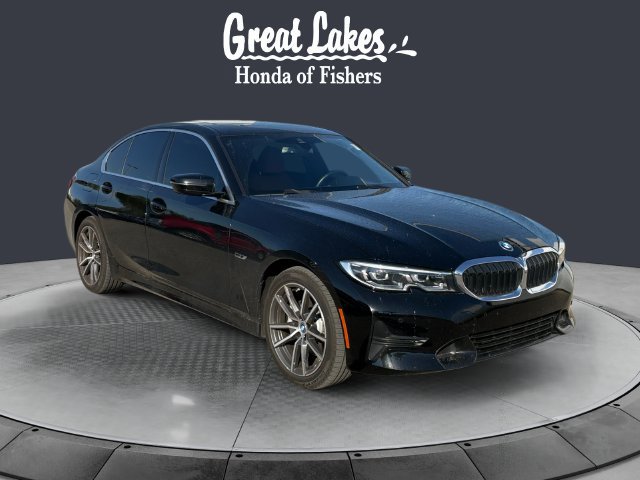 Used 2022 BMW 330e xDrive w/ Premium Package AWD/4WD image 7