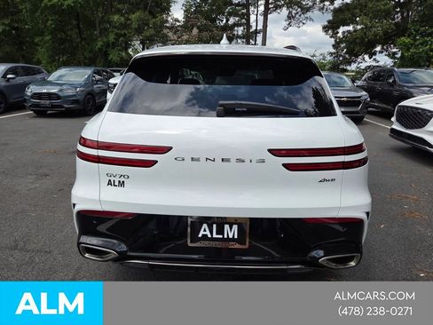 Used 2026 Genesis GV70 2.5T Sport Prestige AWD/4WD image 11