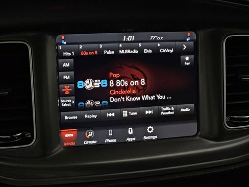 Used 2023 Dodge Charger SXT RWD image 12