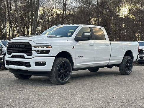 New 2026 RAM 2500 Laramie image 6