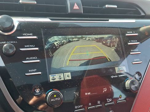 Used 2020 Toyota Camry XSE image 26