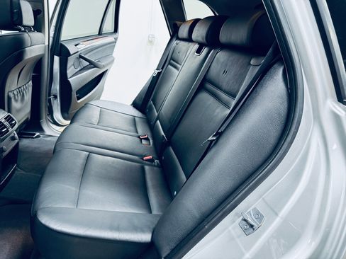 Used 2013 BMW X5 xDrive35i image 32