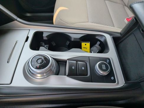 Certified 2023 Ford Explorer XLT AWD/4WD image 21