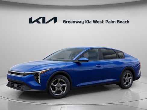 New 2026 Kia K4 LXS image 4