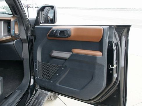 Used 2023 Ford Bronco Outer Banks image 37