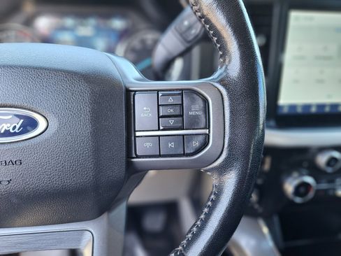 Certified 2022 Ford F150 XLT w/ Equipment Group 302A High image 30