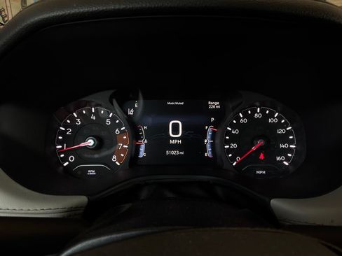 Used 2025 Jeep Compass Limited AWD/4WD image 39