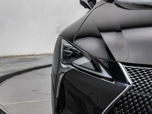 Used 2024 Lexus LC 500 Convertible w/ Touring Package RWD image 30