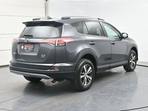 Used 2018 Toyota RAV4 XLE w/ Plus Extra Value Package AWD/4WD image 21
