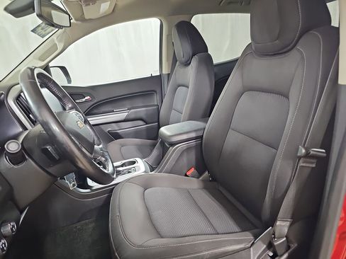 Used 2016 Chevrolet Colorado LT w/ LT Convenience Package image 18