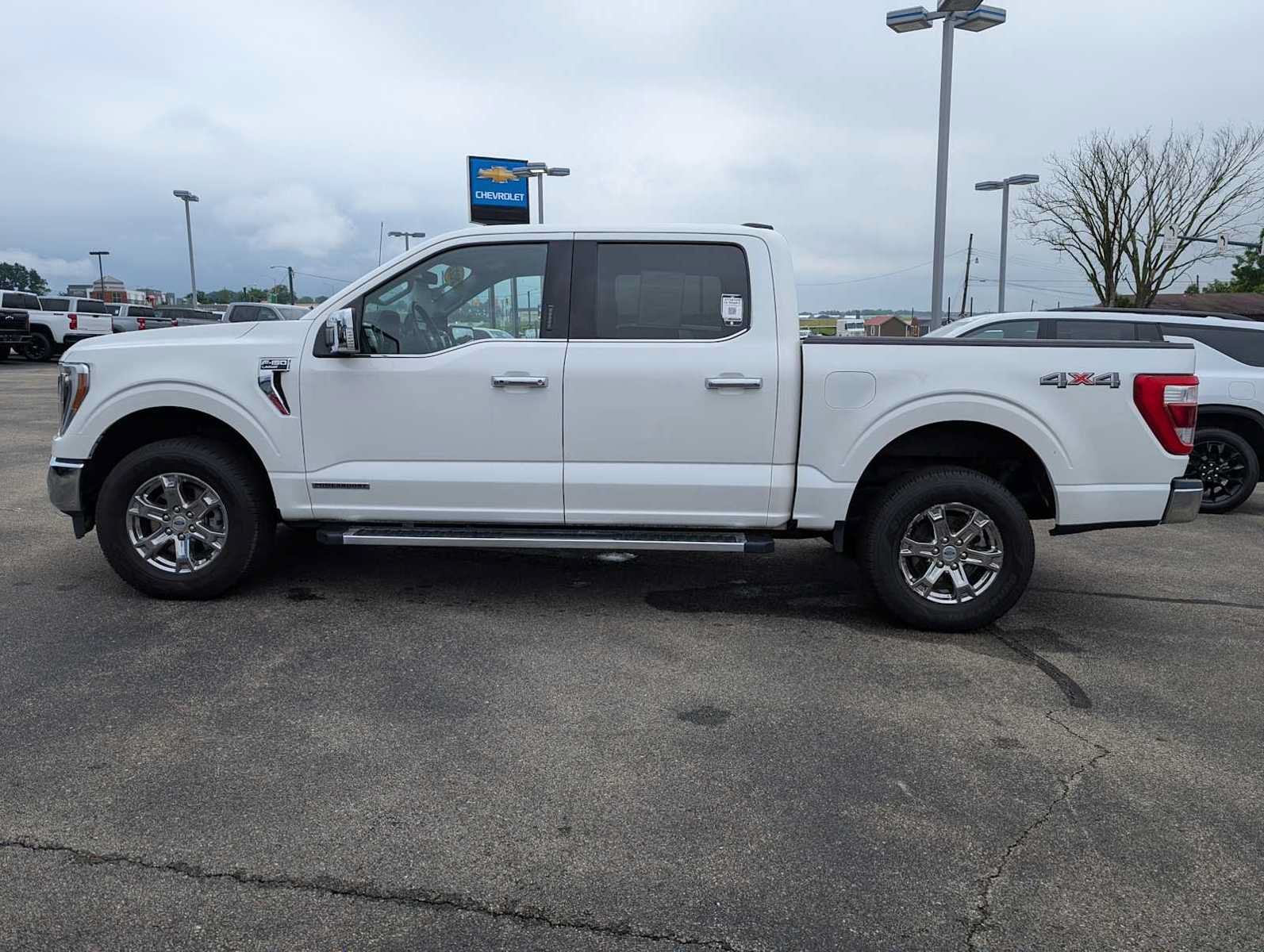 Used 2022 Ford F150 Lariat w/ Equipment Group 502A High AWD/4WD image 11