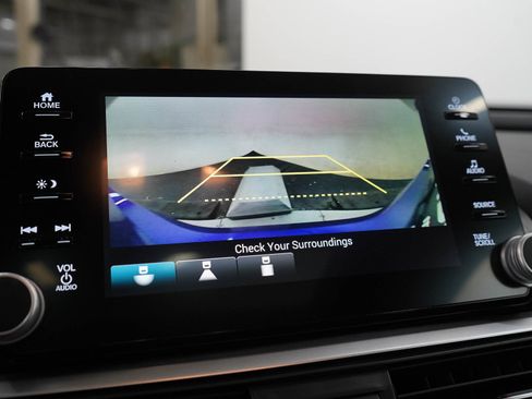 Used 2019 Honda Accord Sport image 26