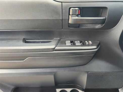 Used 2019 Toyota Tundra SR image 18