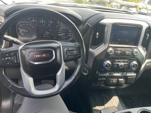 Used 2020 GMC Sierra 1500 Elevation w/ Elevation Value Package AWD/4WD image 15