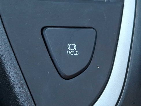 Used 2022 Lexus UX 200 image 19