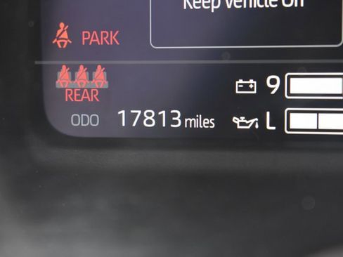 Used 2023 Toyota Tundra Platinum image 24