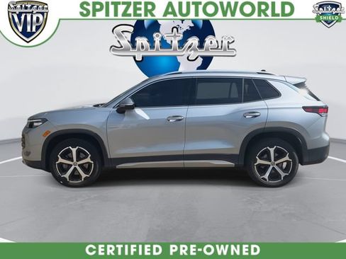 Used 2025 Volkswagen Tiguan SE AWD/4WD image 6