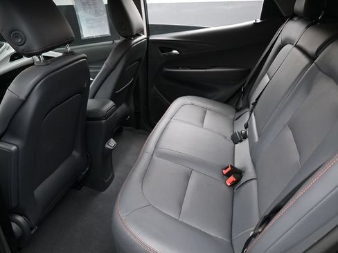 Used 2019 Chevrolet Bolt Premier w/ Infotainment Package FWD image 26